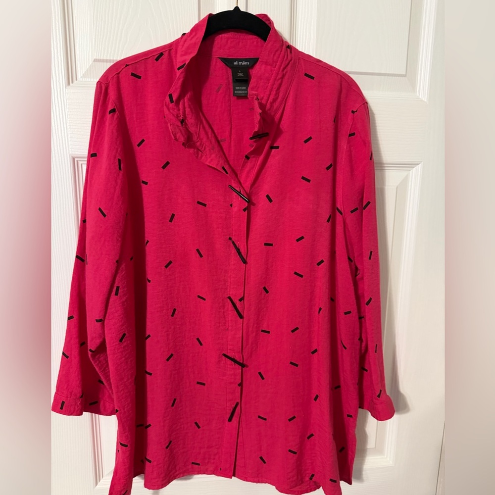 Ali Miles Pink Button-Down Shirt with Black Accents